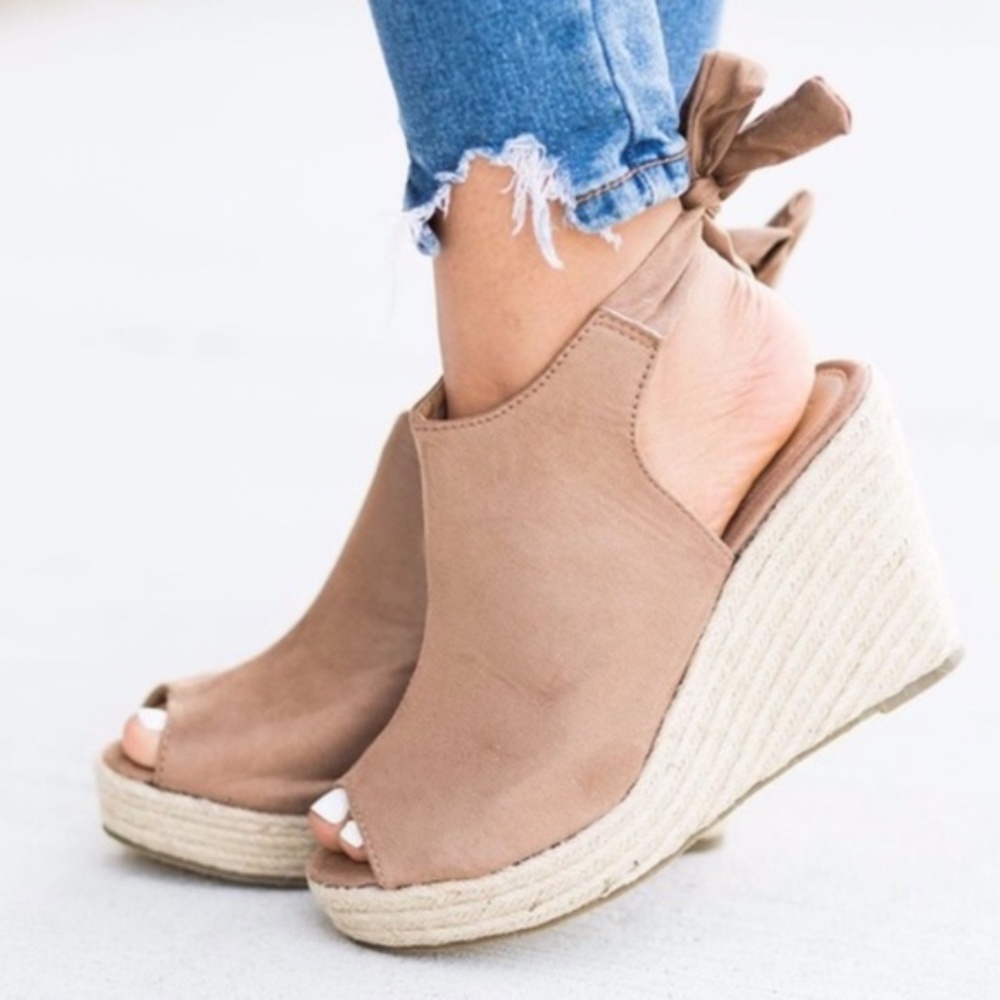 FINAL - SUMMER Peep Toe Wedge - TAUPE - Picture 1 of 3